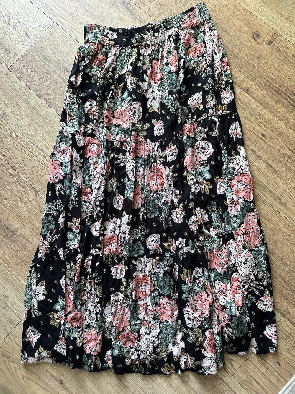 Angie Floral Black 100% Rayon Boho Maxi Skirt Size Medium High Slit Waistband